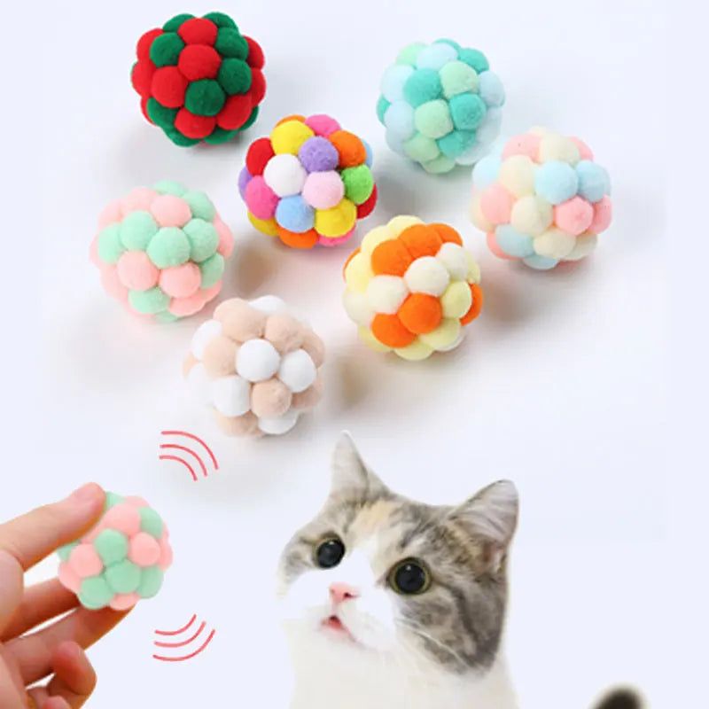 Bola com Sino para Gatos - Brinquedo Interativo de Pelúcia, Bola Saltitante, Treinamento e Diversão com Anel de Sino